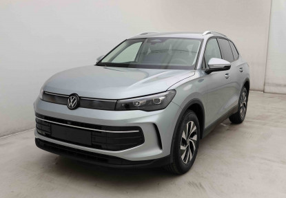 VOLKSWAGEN_VOLKSWAGEN_TIGUAN_2652546_26.jpg