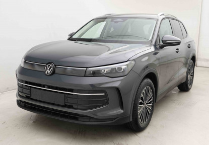 VOLKSWAGEN_VOLKSWAGEN_TIGUAN_2653516_26.jpg
