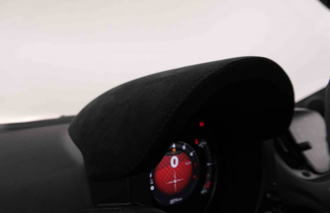 ABARTH_ABARTH_695C_2446633_17.jpg