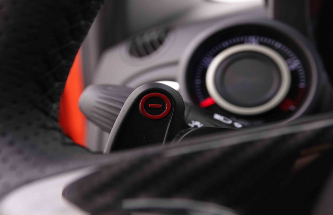 ABARTH_ABARTH_695C_2446633_26.jpg
