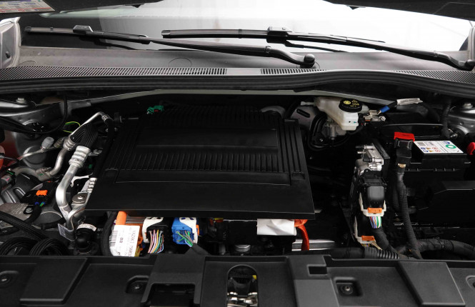 ALFAROMEO_ALFAROMEO_JUNIOR_2653776_21.jpg ALFAROMEO_ALFAROMEO_JUNIOR_2653776_21.jpg