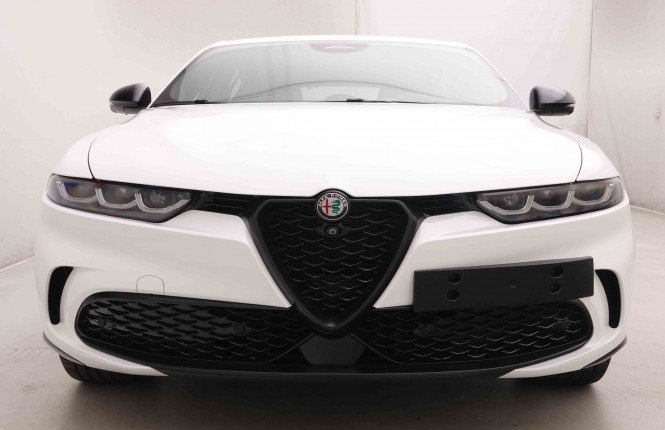 ALFAROMEO_ALFAROMEO_TONALE_2549804_31.jpg