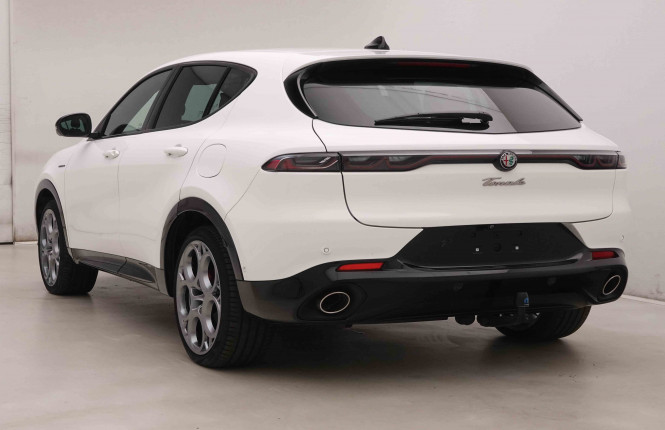 ALFAROMEO_ALFAROMEO_TONALE_2549804_33.jpg