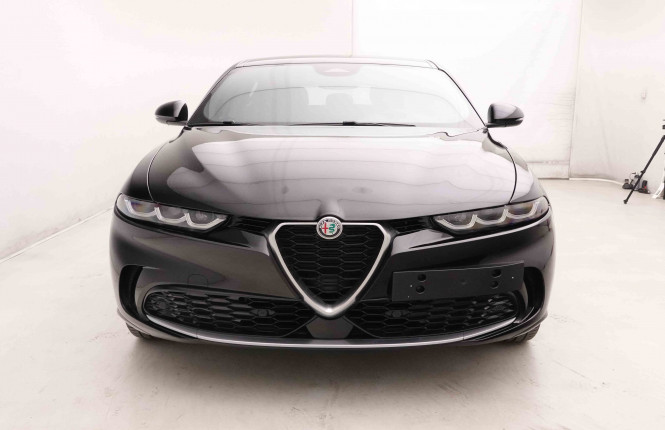 ALFAROMEO_ALFAROMEO_TONALE_2652944_28.jpg
