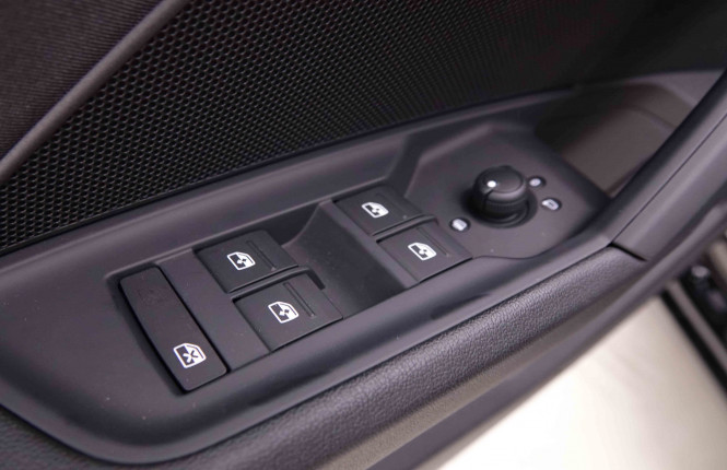 AUDI_AUDI_A3_2548784_18.jpg