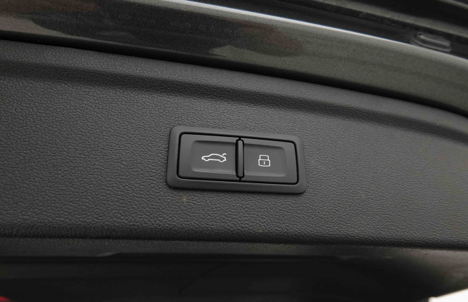 AUDI_AUDI_A3_2654171_6.jpg AUDI_AUDI_A3_2654171_6.jpg