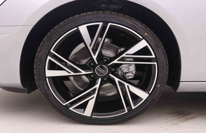 AUDI_AUDI_A4_2446665_22.jpg