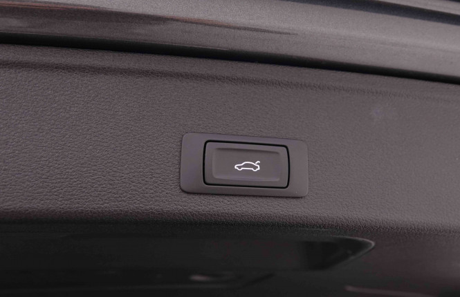 AUDI_AUDI_A4_2547236_6.jpg
