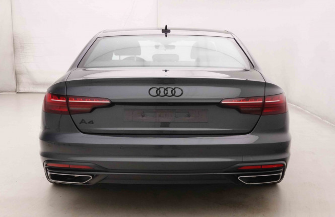 AUDI_AUDI_A4_2652018_29.jpg AUDI_AUDI_A4_2652018_29.jpg