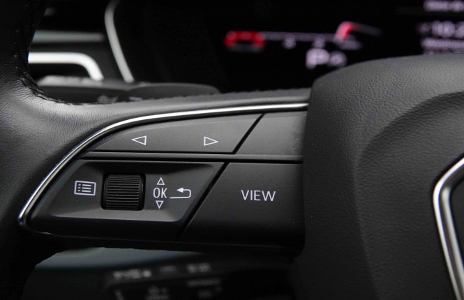 AUDI_AUDI_A4_2652019_18.jpg AUDI_AUDI_A4_2652019_18.jpg