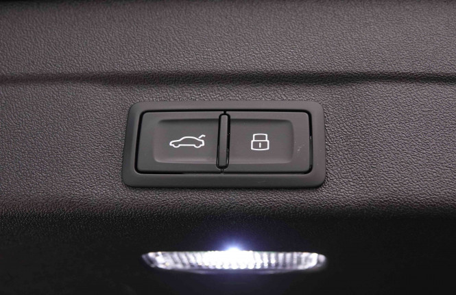 AUDI_AUDI_A5_2550533_6.jpg AUDI_AUDI_A5_2550533_6.jpg