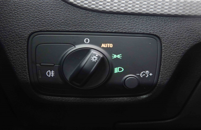 AUDI_AUDI_Q2_2550282_10.jpg