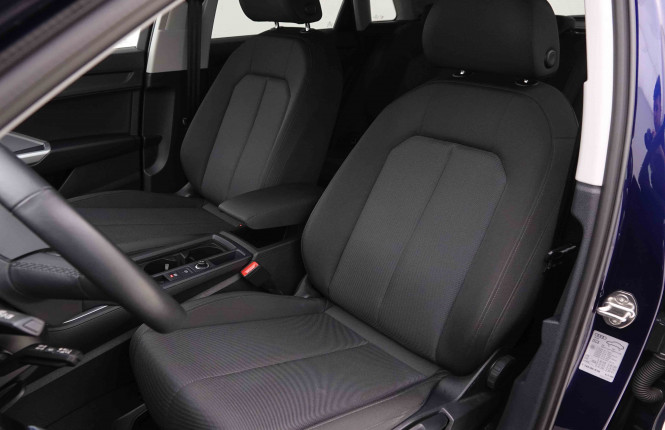 AUDI_AUDI_Q3_2548836_7.jpg