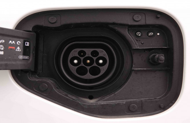 AUDI_AUDI_Q3_2550223_25.jpg