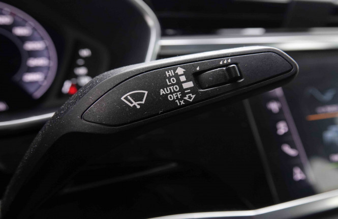 AUDI_AUDI_Q3_2551087_17.jpg AUDI_AUDI_Q3_2551087_17.jpg