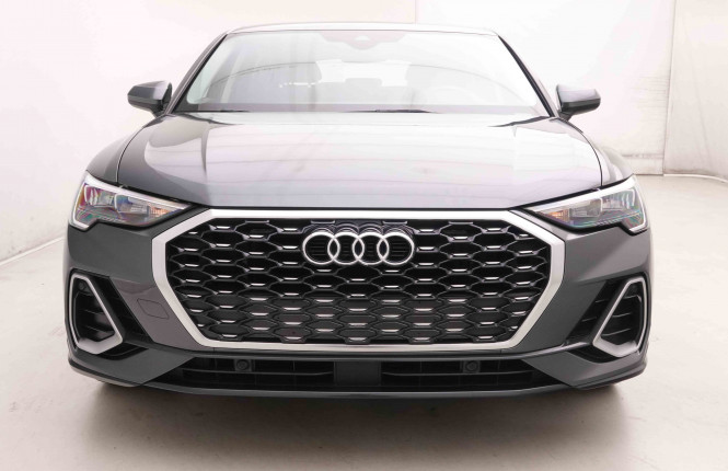 AUDI_AUDI_Q3_2551087_24.jpg AUDI_AUDI_Q3_2551087_24.jpg