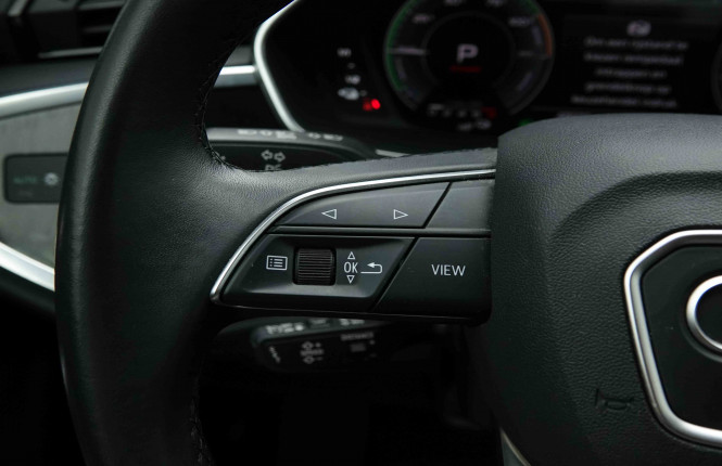 AUDI_AUDI_Q3_2653680_18.jpg AUDI_AUDI_Q3_2653680_18.jpg