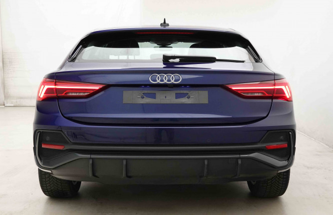 AUDI_AUDI_Q3_2653680_29.jpg AUDI_AUDI_Q3_2653680_29.jpg