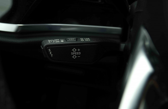 AUDI_AUDI_Q3_2654722_18.jpg AUDI_AUDI_Q3_2654722_18.jpg