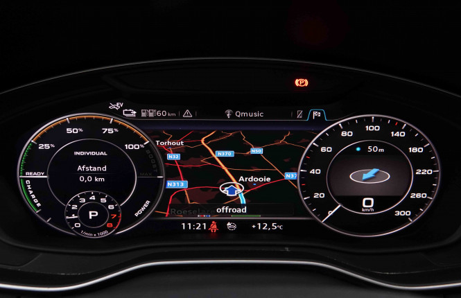 AUDI_AUDI_Q5_2550245_15.jpg AUDI_AUDI_Q5_2550245_15.jpg