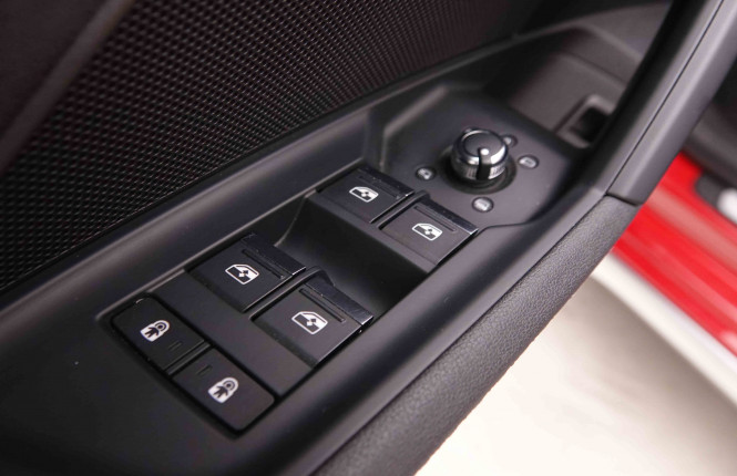 AUDI_AUDI_S3_2550246_26.jpg