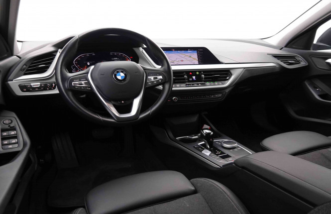 BMW_BMW_1_2548749_7.jpg