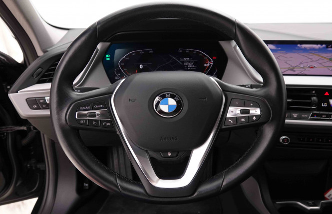 BMW_BMW_1_2548749_9.jpg