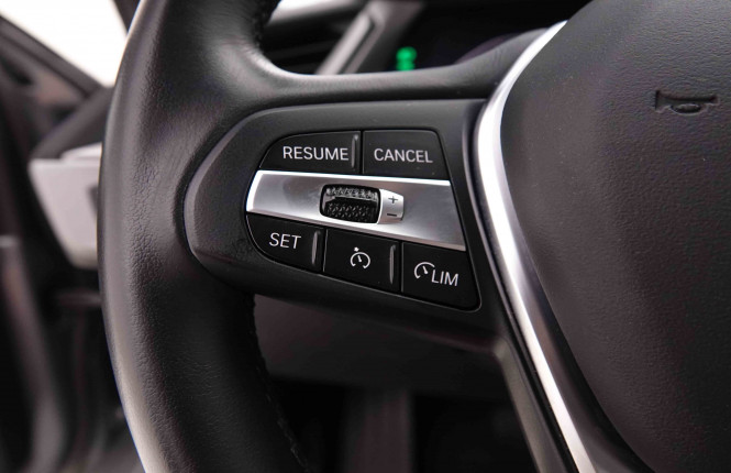 BMW_BMW_1_2548750_19.jpg