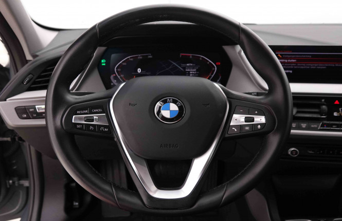 BMW_BMW_1_2548750_9.jpg
