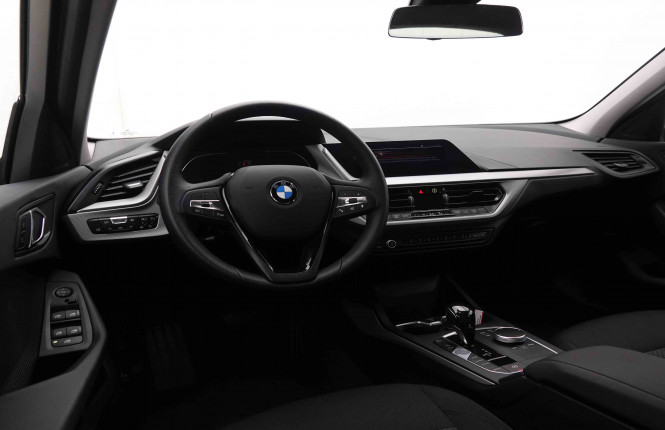 BMW_BMW_1_2550168_7.jpg
