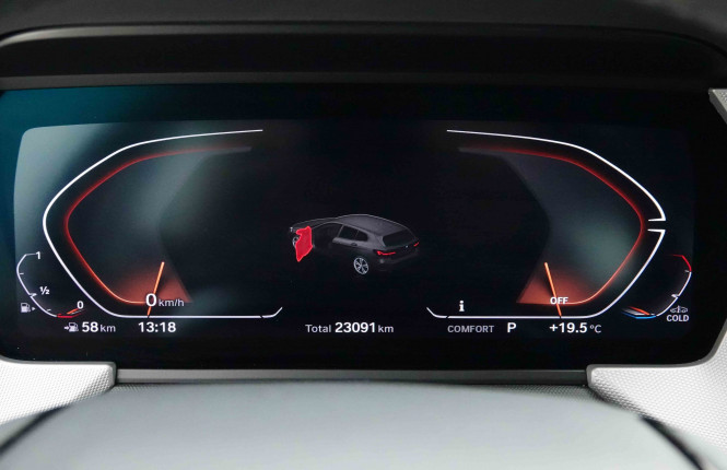 BMW_BMW_1_2652986_16.jpg