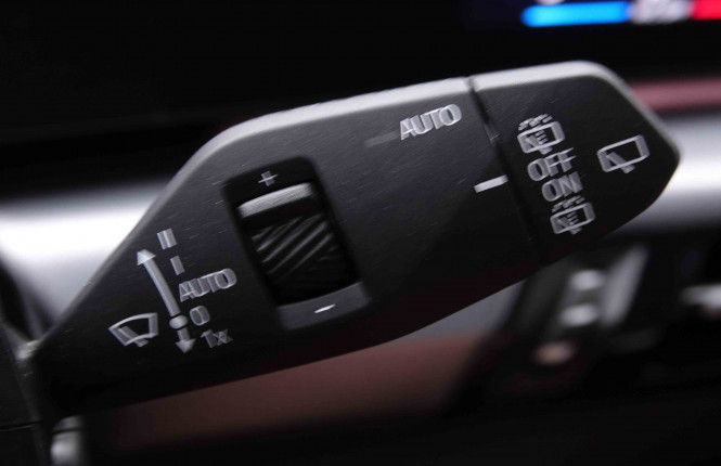 BMW_BMW_2_2549324_19.jpg