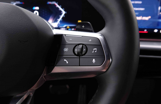 BMW_BMW_2_2549324_21.jpg