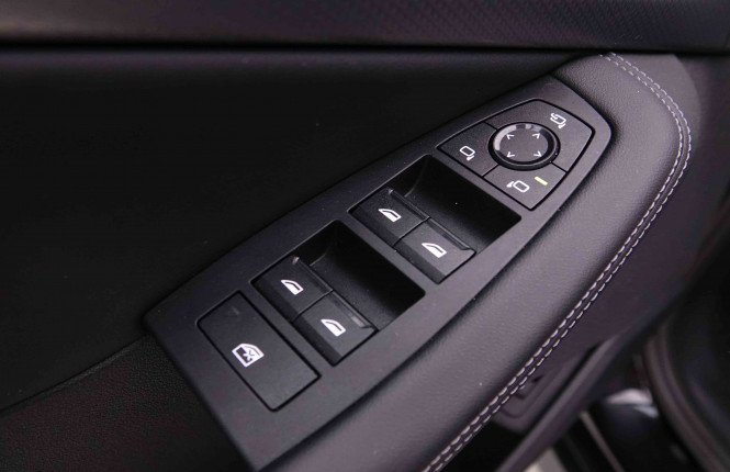BMW_BMW_2_2549324_25.jpg