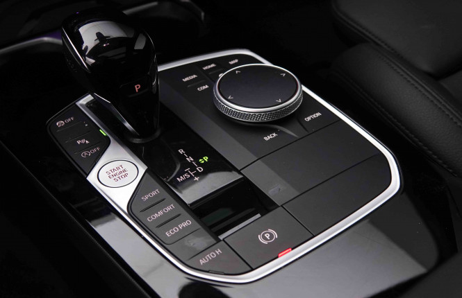 BMW_BMW_2_2550184_17.jpg