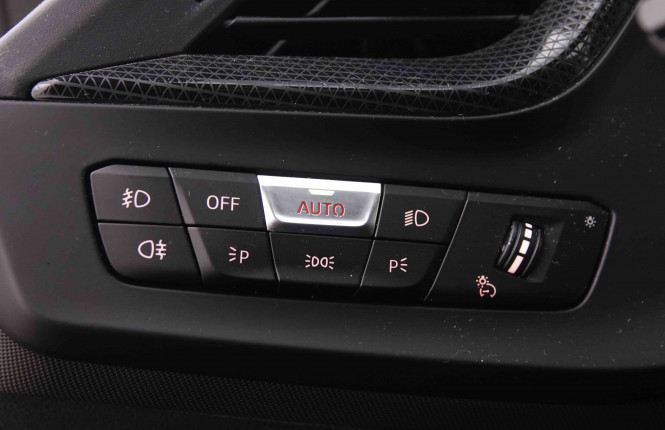 BMW_BMW_2_2550184_9.jpg
