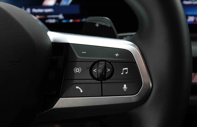 BMW_BMW_2_2653543_18.jpg