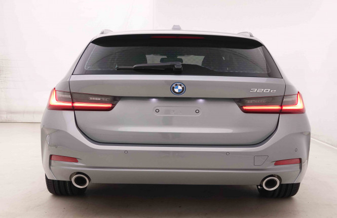 BMW_BMW_3_2548176_34.jpg