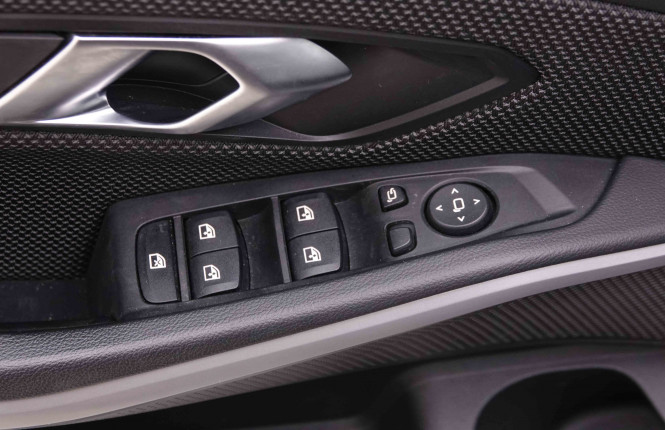 BMW_BMW_3_2549016_24.jpg