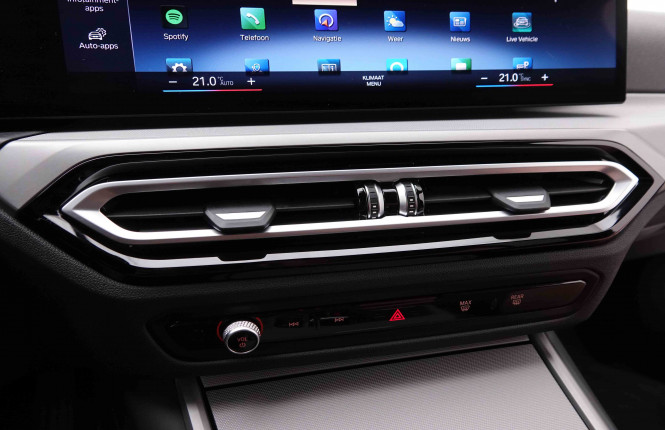 BMW_BMW_3_2549086_15.jpg