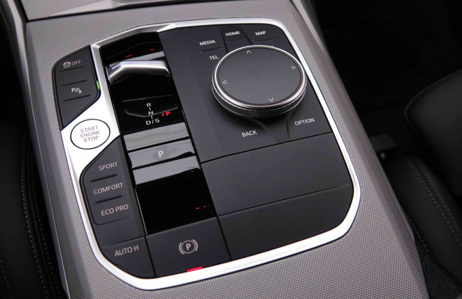 BMW_BMW_3_2549086_16.jpg