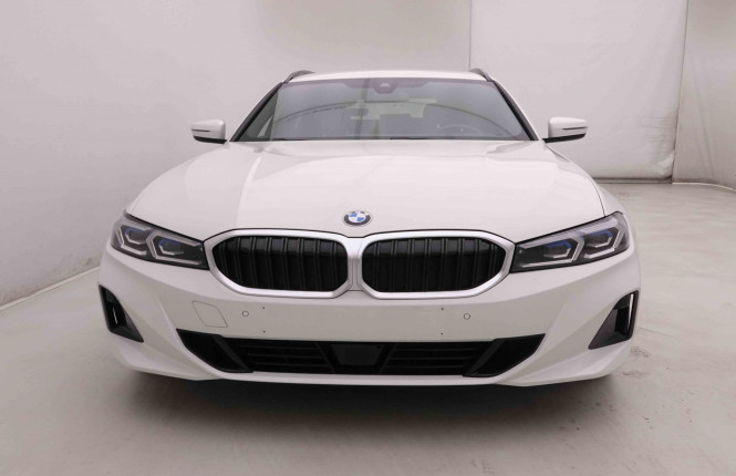 BMW_BMW_3_2549086_26.jpg