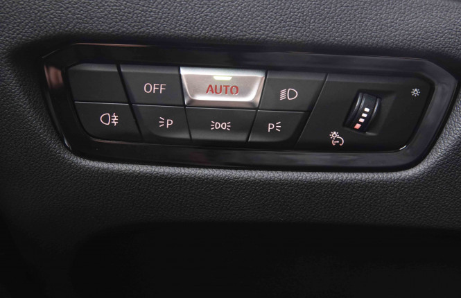 BMW_BMW_3_2549626_10.jpg