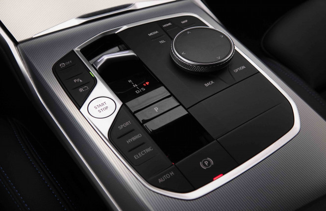 BMW_BMW_3_2549626_18.jpg