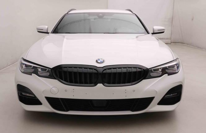 BMW_BMW_3_2550109_26.jpg BMW_BMW_3_2550109_26.jpg