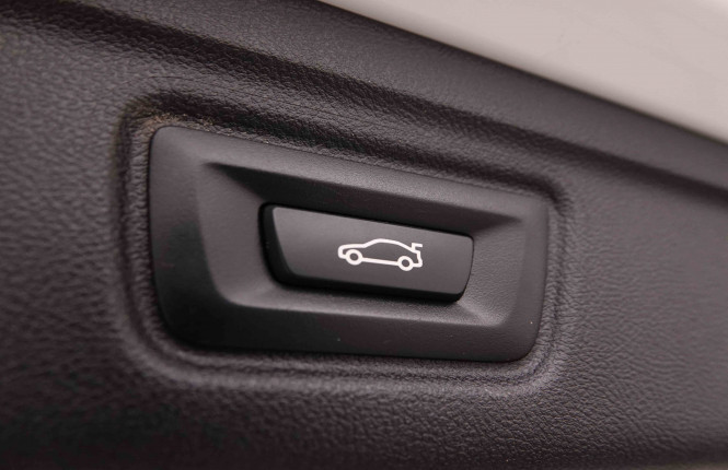 BMW_BMW_3_2550109_6.jpg BMW_BMW_3_2550109_6.jpg