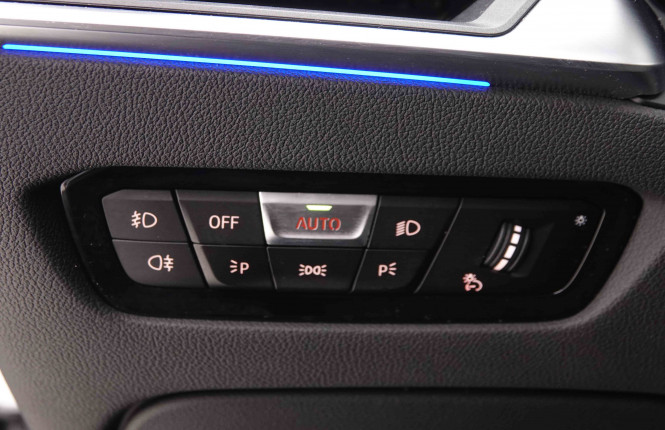 BMW_BMW_3_2550109_9.jpg BMW_BMW_3_2550109_9.jpg