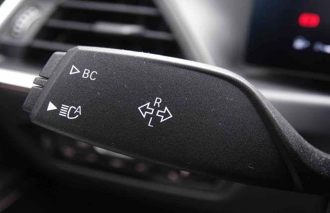 BMW_BMW_3_2550135_20.jpg BMW_BMW_3_2550135_20.jpg