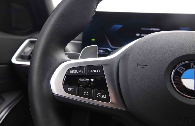 BMW_BMW_3_2550135_22.jpg BMW_BMW_3_2550135_22.jpg