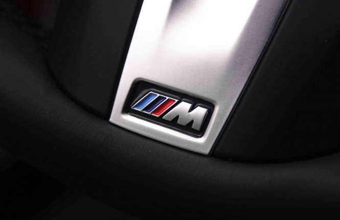 BMW_BMW_3_2550135_24.jpg BMW_BMW_3_2550135_24.jpg